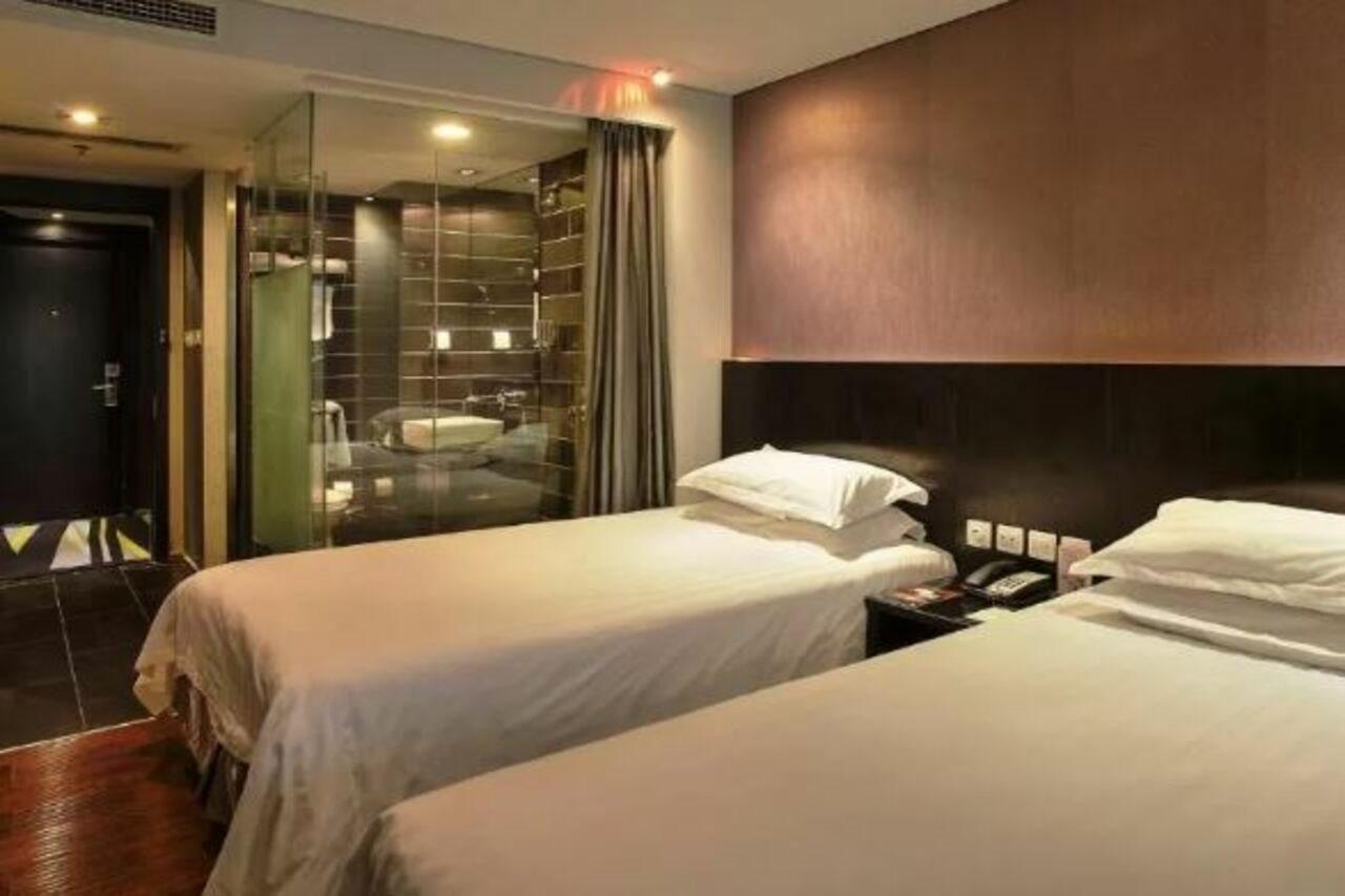 Fx Hotel Xujiahui - Shanghai Stadium Branch Exterior photo
