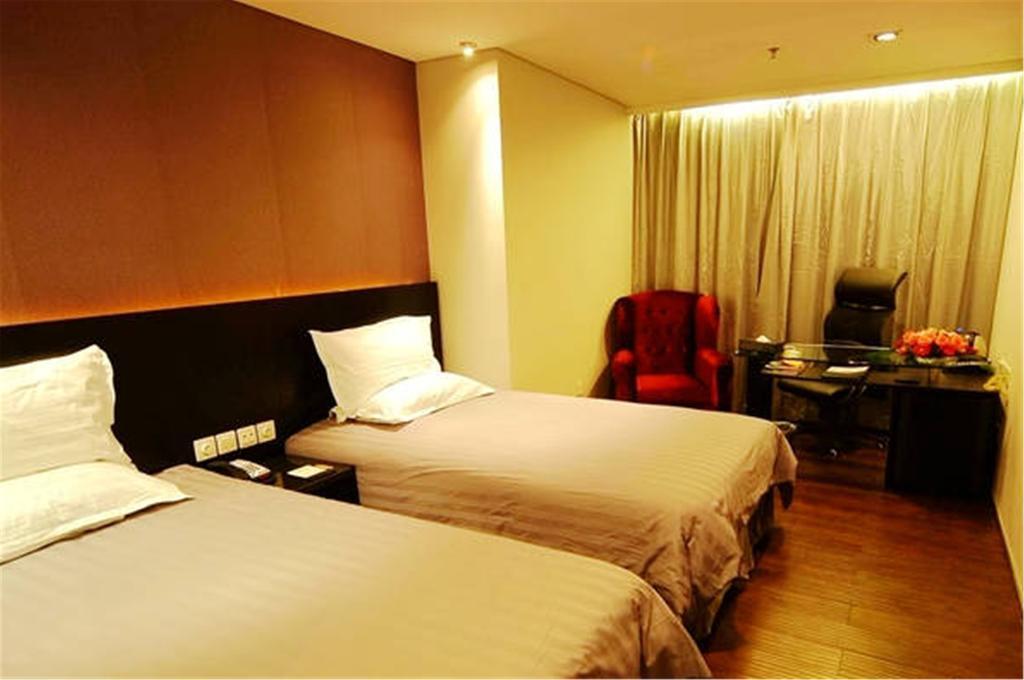 Fx Hotel Xujiahui - Shanghai Stadium Branch Exterior photo