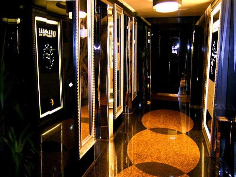 Fx Hotel Xujiahui - Shanghai Stadium Branch Exterior photo